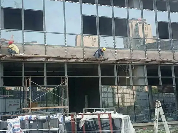 ���C䓻������S��